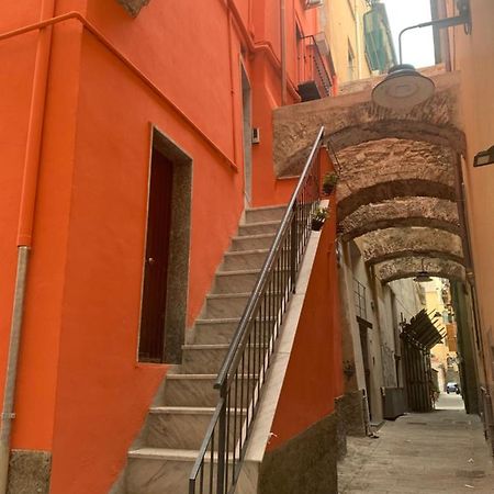 Casa Cimella, Un Nido Nel Cuore Del Porto Antico Cod Citra 010025-Lt-2629 Генуа Екстериор снимка