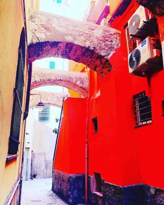 Casa Cimella, Un Nido Nel Cuore Del Porto Antico Cod Citra 010025-Lt-2629 Генуа Екстериор снимка